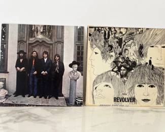 Lot 8823 The Beatles Vinyl Records
