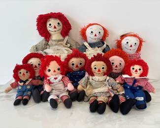 Lot 9155 Vintage Raggedy Ann  Andy Soft Toy Dolls