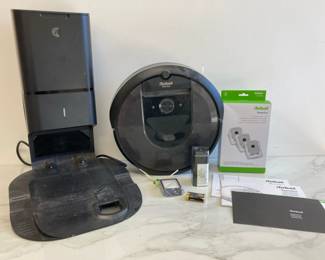 Lot 9090 Roomba Robot Vacuum  Clean Base Automatic Dirt Disposal