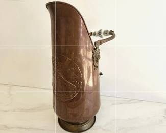 Lot 8767 Vintage Copper Coal Scuttle
