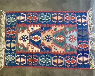 Lot 8593 Turkish Kilim Hand Knotted Rug
