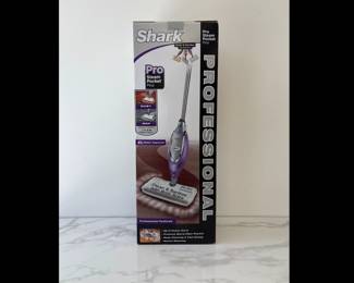 Lot 8798 Shark Pro Steam Pocket Mop
