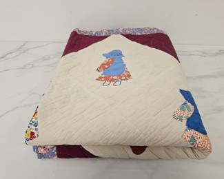 Lot 9136 Vintage Sunbonnet Sue Quilt