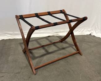 Lot 8620 Luggage Rack