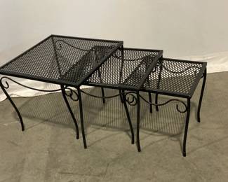 Lot 9358 Vintage Outdoor Garden Patio Nesting Tables