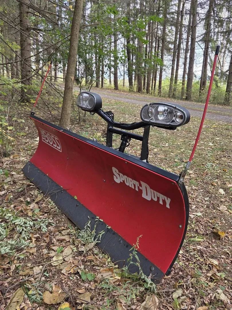 01 BOSS Smart Shield 7ft 6 Sport Duty Plow