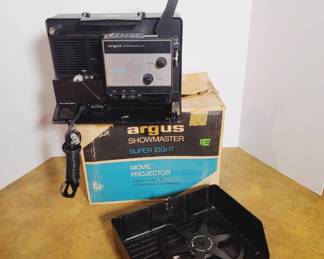 Argus Showmaster 871 Super 8 Projector
