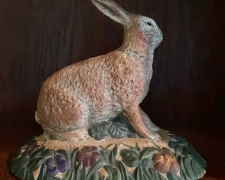 1993 Walnut Ridge Rabbit Sculpture