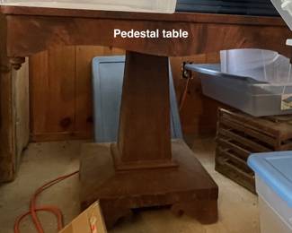 Pedestal Table
