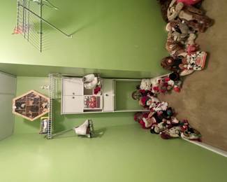 Stuffed Animals, Professional Ice Skates