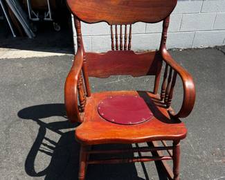50.00 rocking chair with leather seat