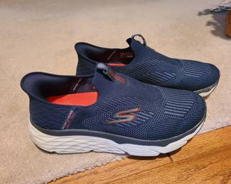 Skeechers shoes