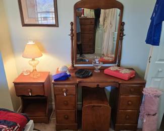 Vintage Maple Bedroom Set (Dresser, Vanity, Side Table)