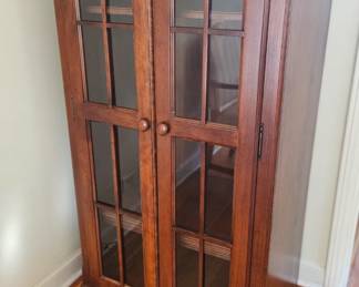 4 Shelf Cabinet / Five Foot