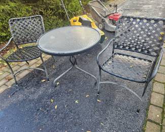 Bistro Set ( table height)