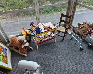 Kids Toys / Furniture