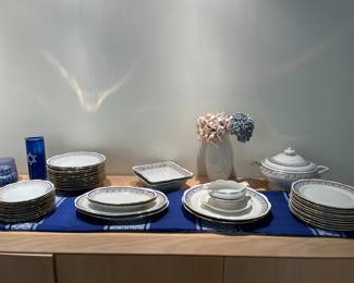 Beautiful set of Poland dishes
