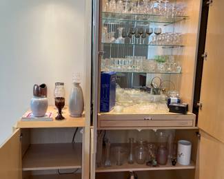 Amazing 14’ custom Amish made bar. Has lights, pull out work top, pullout shelves, lots of storage.