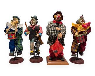 A Group of Four Vintage Italian Sangiuliano Arte Fabric Mache Clown Figurines