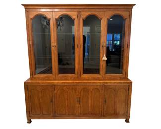 Mastercraft Furniture Co. Two-Part Breakfront China Cabinet