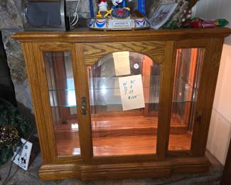 Display/curio cabinet
$75