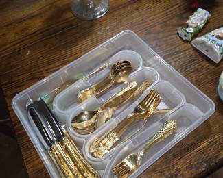 Complete gold plated flatware set