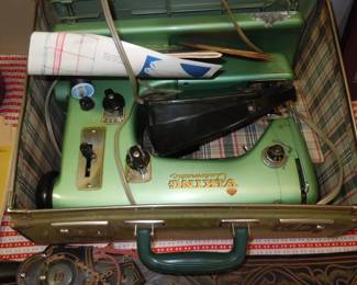 OLD VIKING ELECTRIC SEWING MACHINE