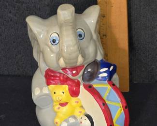 collectible vintage elephant bank complete with stopper