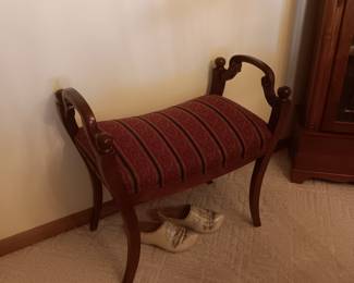 The vanity bench is available for pre-sale.