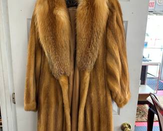 Full length red fox fur coat. Stunning! Size L