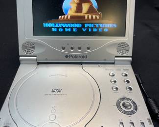 Polaroid portable dvd player