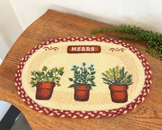 60 EarthRugsJuteFiberHerbsTableMat