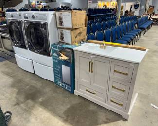 Washers & Dryers, Mini Fridges and Vanity's Orlando Estate Auction