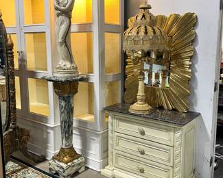 Marble top Nightstand, Vintage Lamp and Mirror Orlando Estate Auction