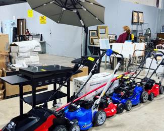 Lawn Mowers and BBQ Grills Orlando Estate Auction