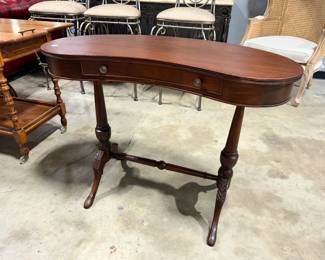 Vintage Kidney shaped Table Orlando