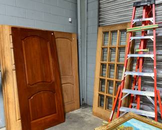 Doors and Ladders Orlando Estate Auction