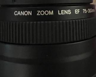 Canon EOS Rebel w Zoom Lens