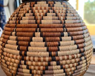 Handwoven Zulu Basket w Lid South Africa
