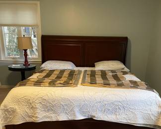 King Size solid wood Sleigh bed frame with mattress