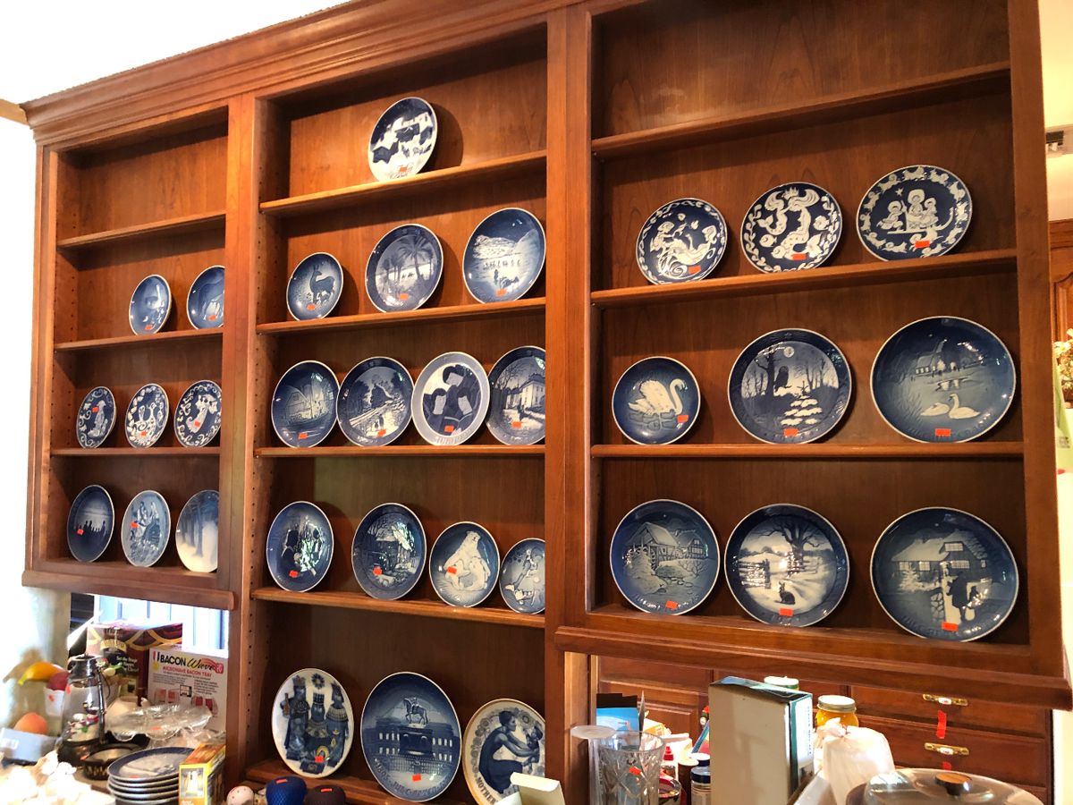 Decorative plates 
