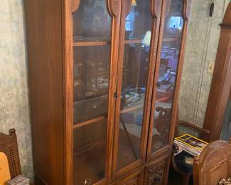 Curio cabinet