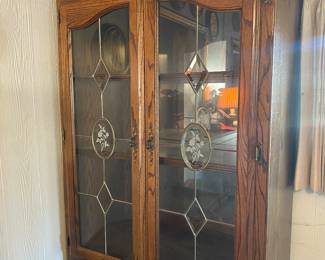 Curio cabinet