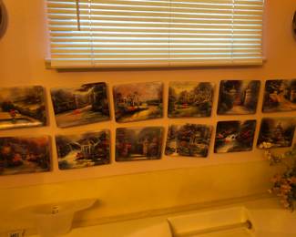 Decorative collector plates