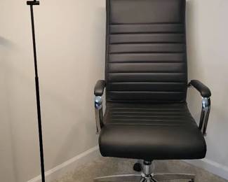 Task Chair Light