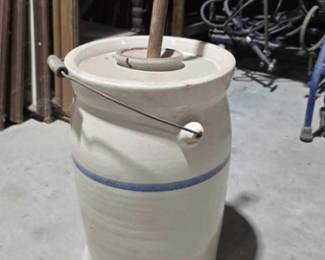 Stoneware butter churn, 16.75" h x 12" d