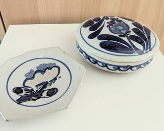 Ceramic dishes