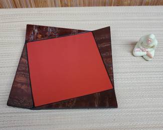 Tray (gorilla not included)