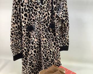 Easy Spirit Flip-Flop Sandals & Rene Rofe Sleepwear Garment