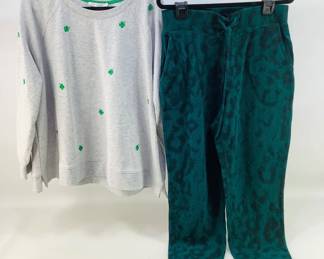  Jane & Delancey Clover Sweatshirt & BLANKNYC Loungers